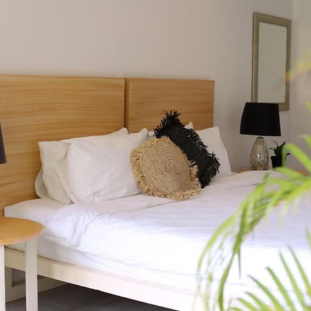 ג'נרל לונה Sea Green Boutique Rooms מראה חיצוני תמונה